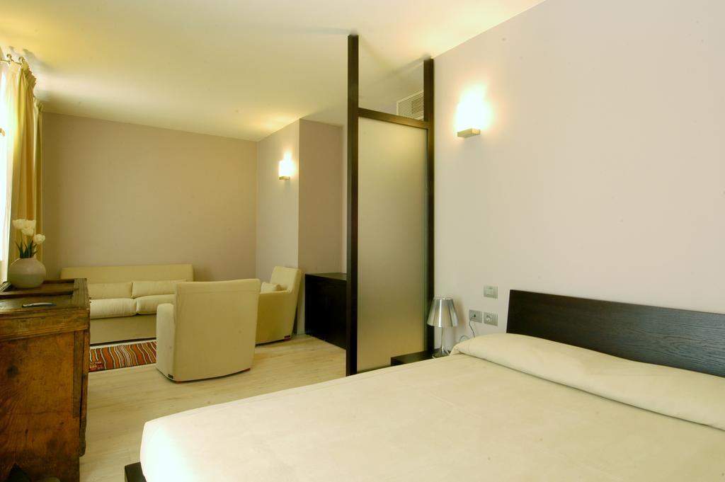 Albergo Grand Italia Quarona Phòng bức ảnh